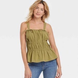 NWT Universal Thread Olive Green Sleeveless Women's Top